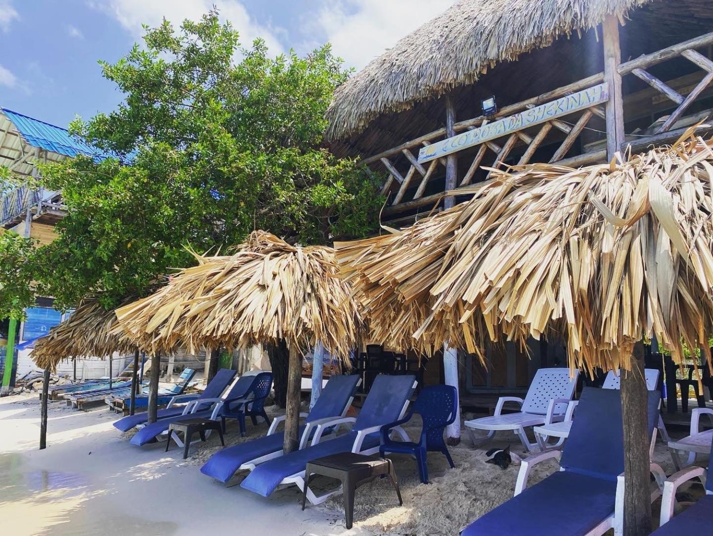 Posada Shekinah Baru Плая-Бланка Экстерьер фото